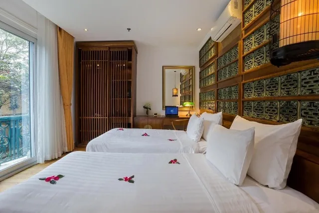 غرفة بريميوم بسريرين منفصلين بإطلالة على المدينة، Hanoi Media Hotel and Spa 1/5