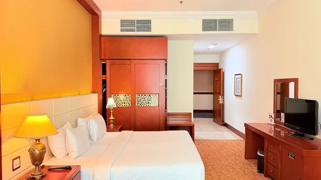 غرفة ديلوكس بسرير كينج، Sunday Hotel Al Barsha Dubai Mall of the Emirates Formerly Grand Excelsior Al Barsha 2/7