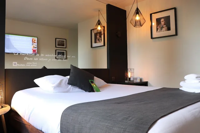 غرفة قياسية بسرير مزدوج، Hotel Des Acacias Lille Tourcoing 2/8