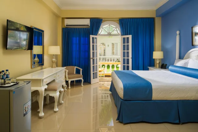 Monarch Garden View، Sea Garden Beach Resort 1/1