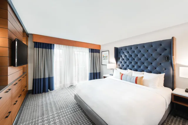 جناح، The Heathman Hotel 2/6