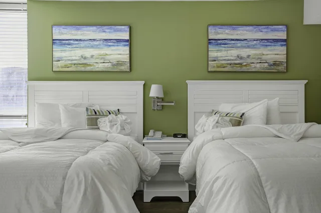 Efficiency, Standard, 2 Double Beds, Ocean View، Sands Ocean Club Resort 1/3