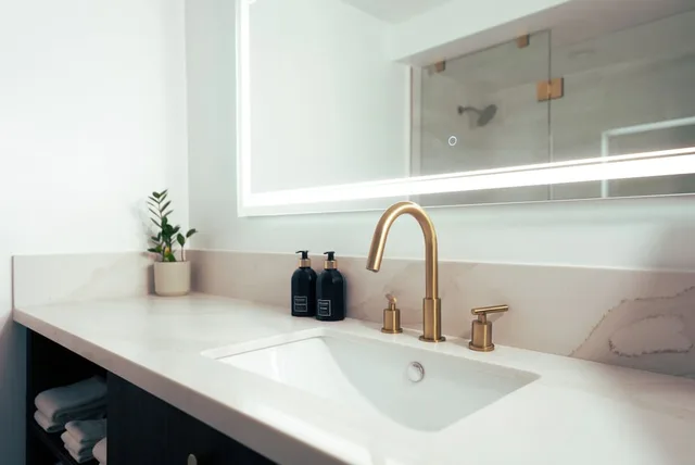 غرفة سوبيريور بسريرين كوين، Luxe Sunset Boulevard Hotel 5/7