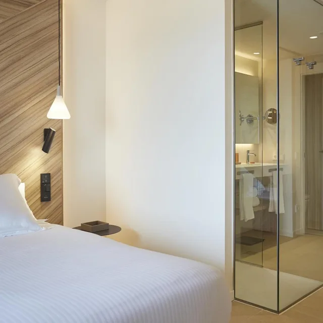 جناح بسرير كينج بإطلالة على البحر، Hotel Bordoy Alcudia Port Suites 1/10