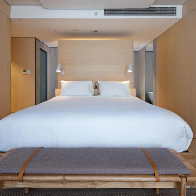 Sky, Bathtub، Zara Tower Serviced Apartments 4/10