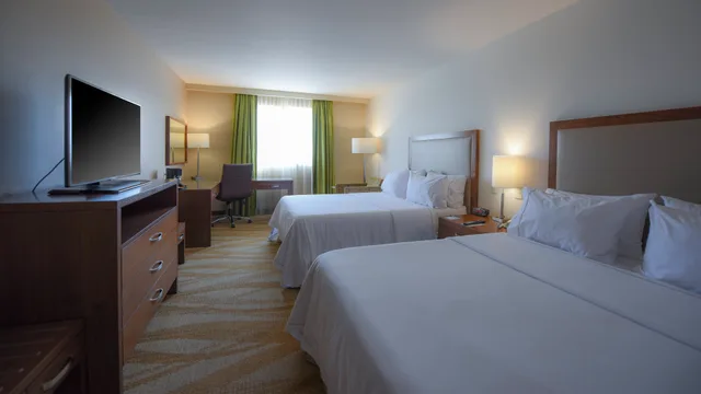 غرفة تنفيذية بسريرين، Holiday Inn Express and Suites Celaya 1/1