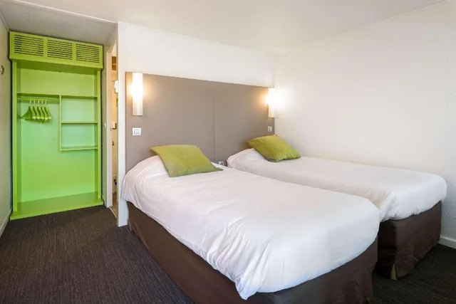 Next Generation, Twin Beds, Hotel Campanile Toulouse Nord Sesquieres 1/4