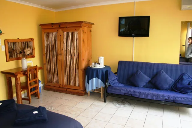 Flintstones Guest House Durban، ديربان 40/52