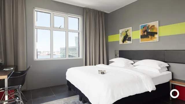 غرفة ديلوكس بسرير كينج، CENTERHOTEL ARNARHVOLL 2/6