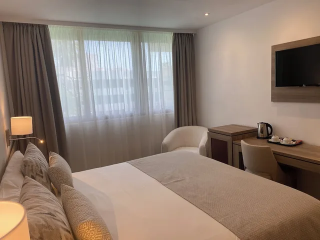 غرفة كومفورت بسريرين منفصلين، Hotel Colon Rambla 10/10