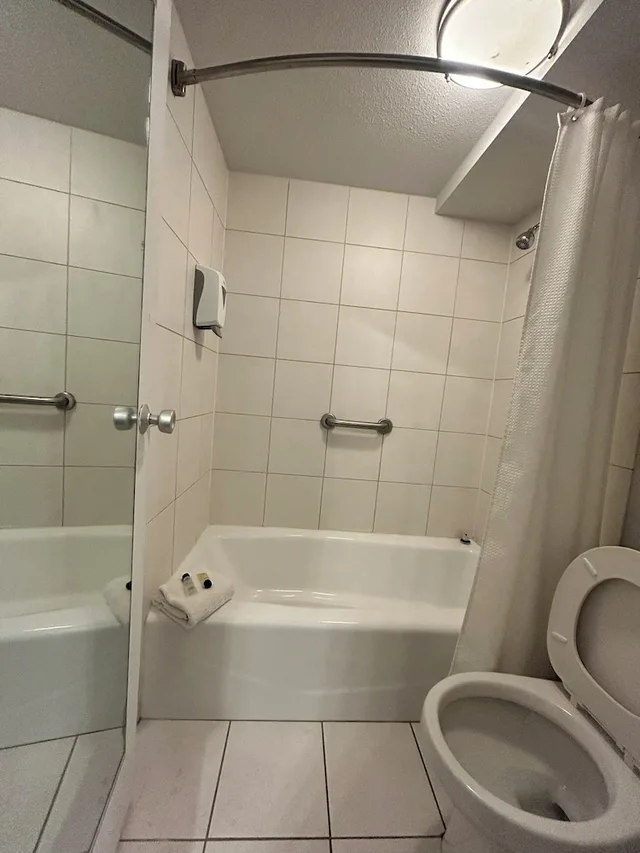 Room, King Bed, Smoking, Suite Dreams Motel Mattoon I 57 10/10