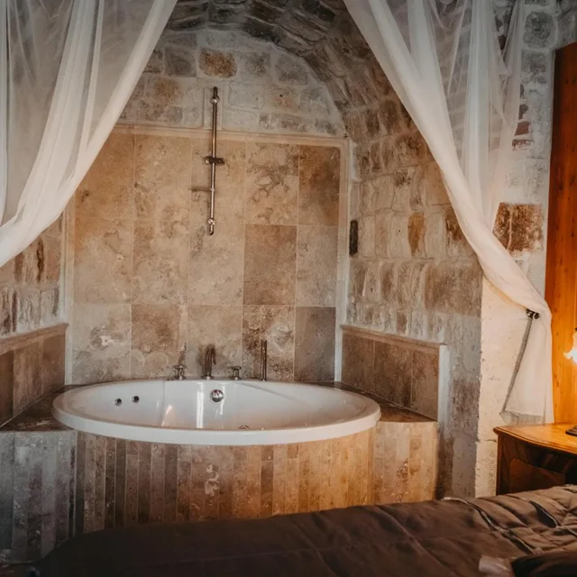 Family Cave Suite، Dere Suites 10/10