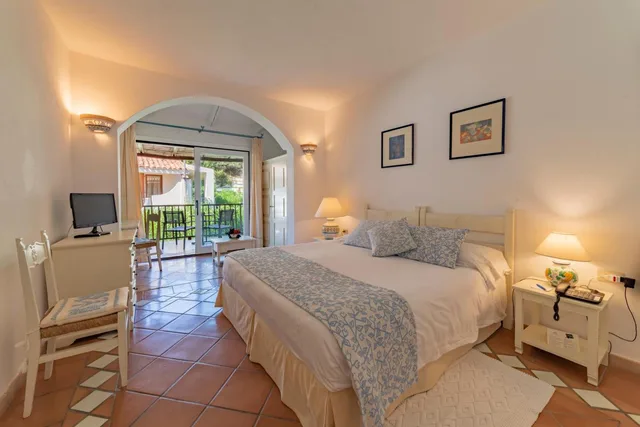 غرفة كلاسيكية بسرير كوين، Club Hotel Baja Sardinia 1/2