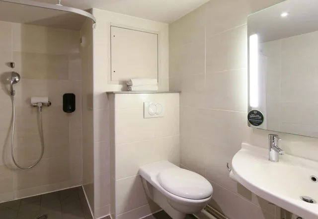 غرفة بسرير كوين لذوي الإعاقة، B&B Hotel Marseille Prado Velodrome 5/5