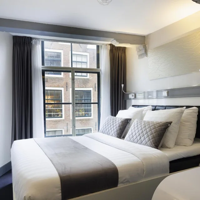 غرفة صغيرة بسرير مزدوج، Hotel CC 3/7