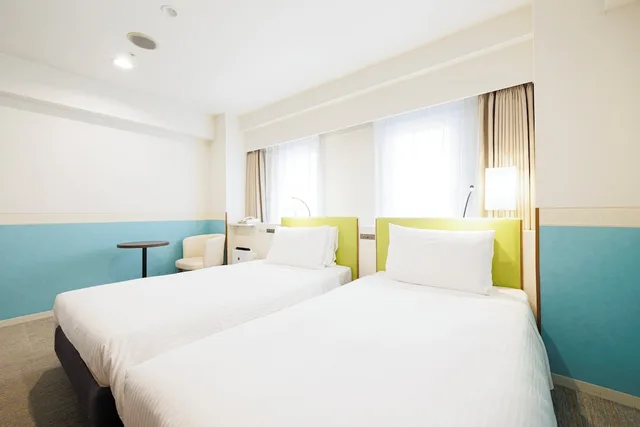 غرفة بريميوم بسريرين منفصلين للمدخنين، Ana Holiday Inn Sapporo Susukino 1/10