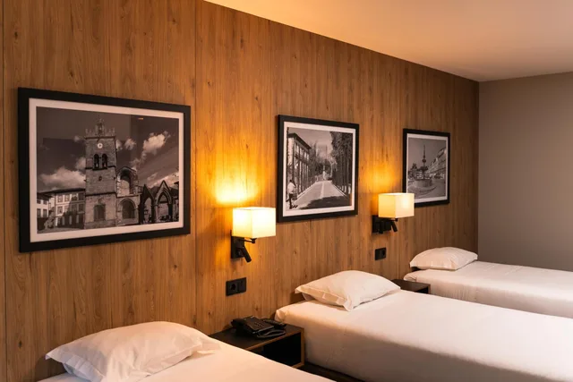 غرفة ثلاثية، Golden Age Hotel Taksim 2/4