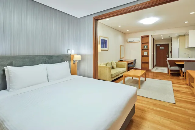 غرفة تنفيذية بغرفة نوم واحدة، Somerset Palace Seoul 1/1