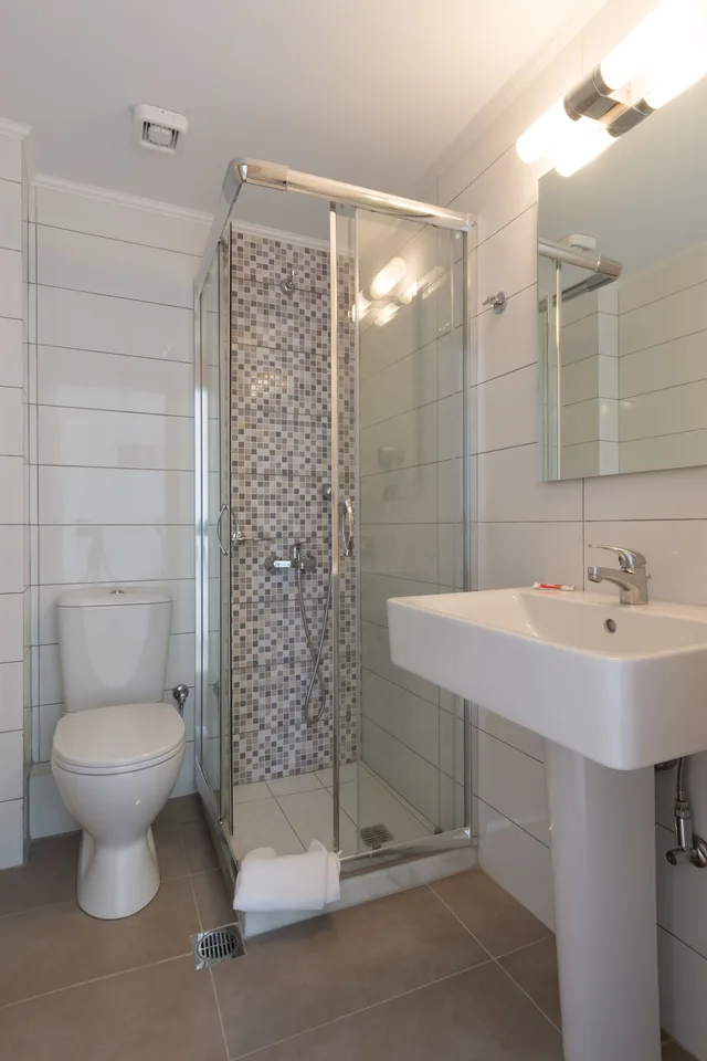 استوديو بسرير مزدوج وسرير فردي بإطلالة على البحر، Socrates Apartments &amp; Restaurant 7/7