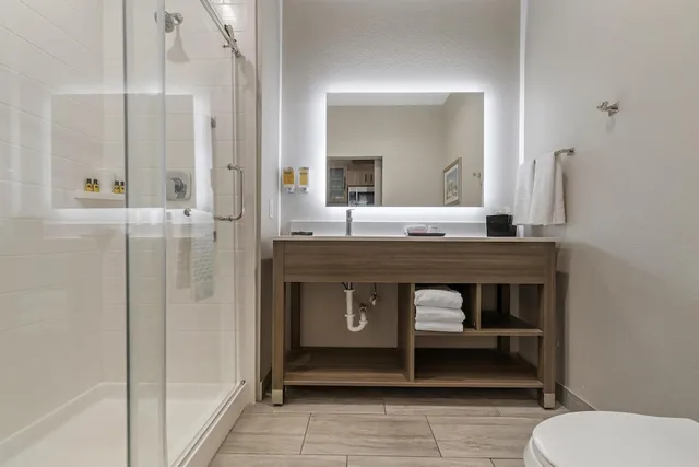 Standard, 2 Queen Beds, Bay View, Kitchenette، Executive Residency By Best Western Corpus Christi 5/6