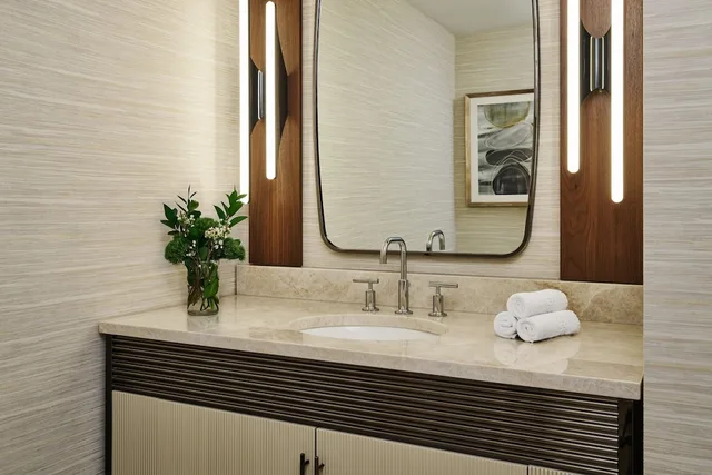 Deluxe, King Bed, THE RITZ-CARLTON DENVER 9/10