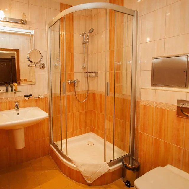 غرفة ثلاثية بسرير فردي، Hotel Askania 4/4