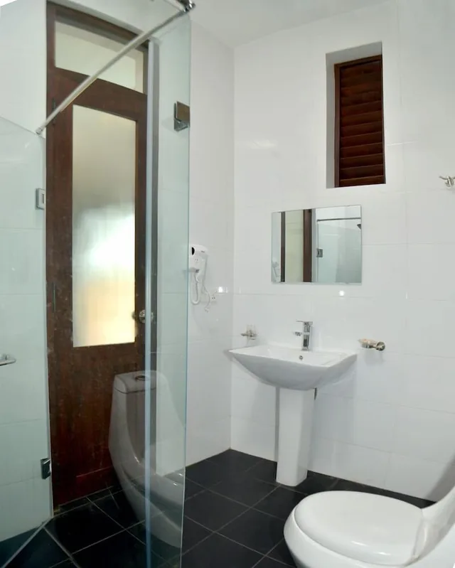 غرفة قياسية بسرير مزدوج، Olanro Hotel 5/5