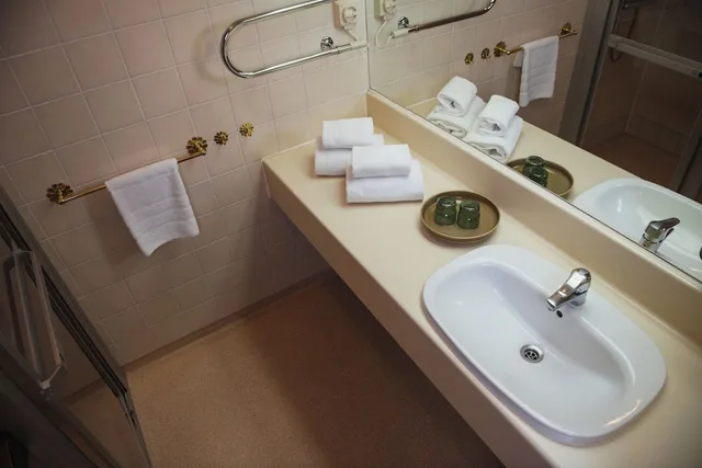 Compact, Twin Beds, Bunk Bed، First Hotel Christian Iv 3/5