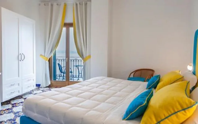 غرفة كومفورت بسرير مزدوج بإطلالة على البحر، Hotel Cetus 1/4