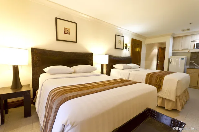 جناح بسرير مزدوج وسرير فردي بغرفة نوم واحدة، Crown Regency Suites Mactan 9/10