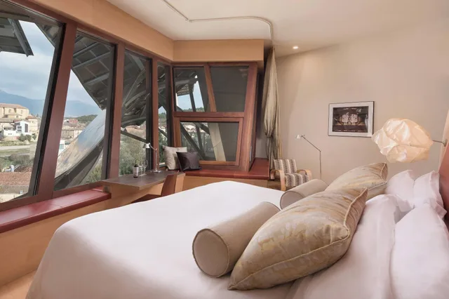 غرفة بريميوم بسرير مزدوج، Hotel Marques de Riscal A Luxury Collection Hotel Elciego 1/5