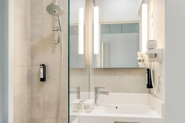 غرفة سوبيريور بسرير مزدوج، B&B Hotel Antwerpen Zuid 6/6