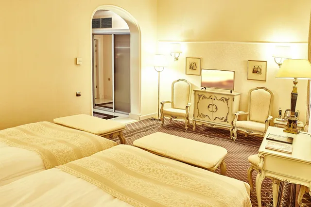 غرفة قياسية مفردة، Grand Hotel Continental 5/11