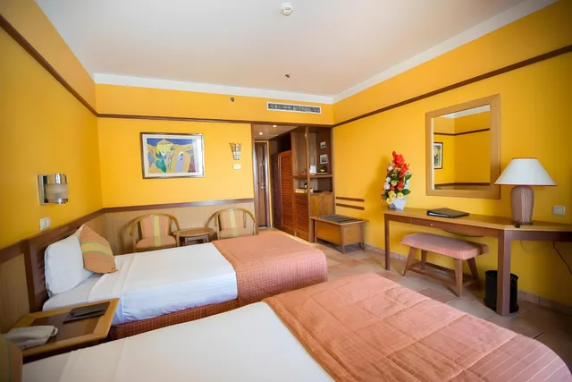 غرفة متصلة بسرير مزدوج، Lido Sharm Hotel Naama Bay 1/1