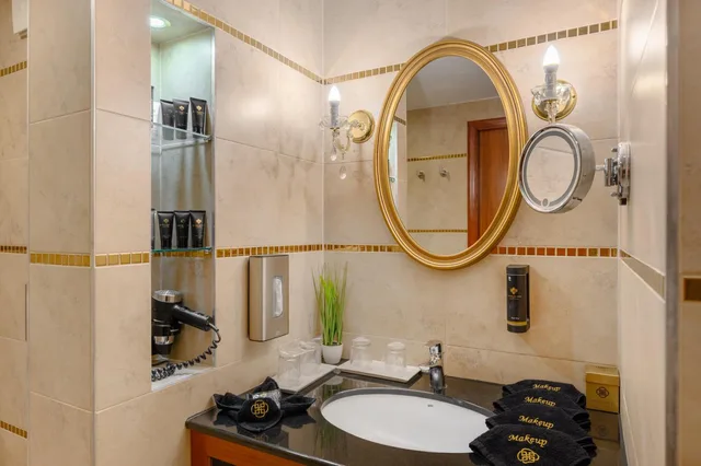 غرفة سوبيريور بسريرين منفصلين، Divinus Hotel 5/5