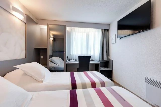 Room, Twin Beds, The Originals City Hotel Eden Rouen Nord 4/5