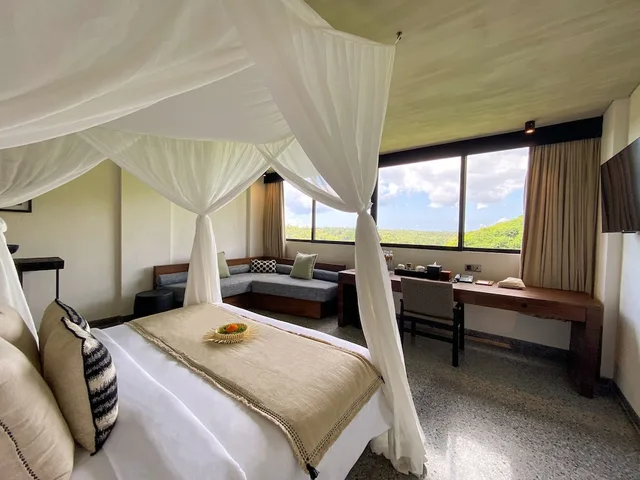 Deluxe, King Bed, Valley View، MAUA Nusa Penida 1/2