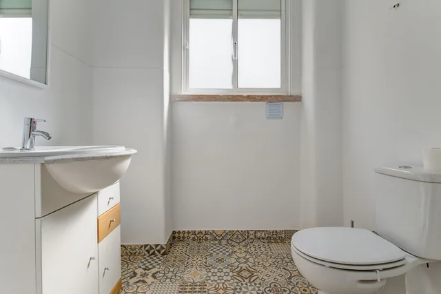 شقة عائلية بسريرين مزدوجين بـ6 غرف نوم مع أريكة، Home Out Rooms and Apartments 8/10