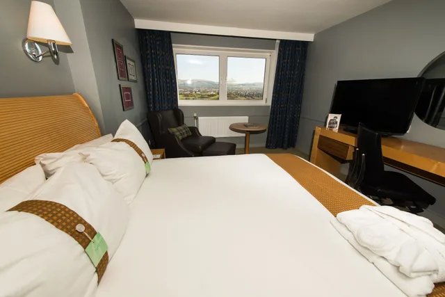 غرفة قياسية بسرير فردي، HOLIDAY INN EDINBURGH 1/7
