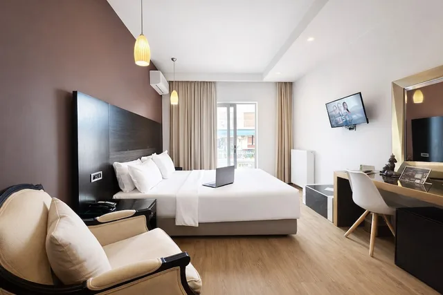غرفة ديلوكس بسرير مزدوج، Areos Hotel 3/10