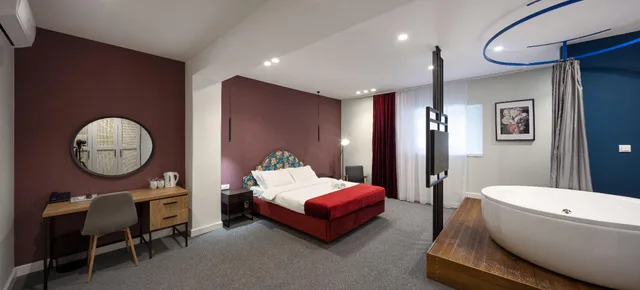 غرفة سوبيريور بجاكوزي، Hotel Bohemian Garni 2/2
