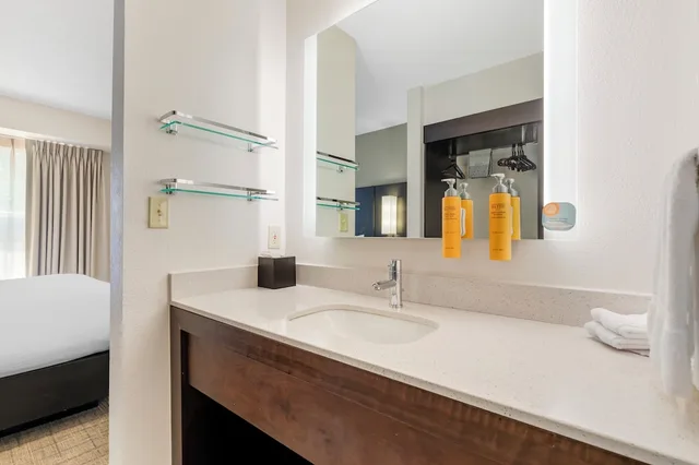 جناح بسريرين كوين بغرفتي نوم، Sonesta Es Suites Fairfax Fair Lakes 7/10