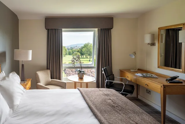 Standard, Double or Twin Bed, Golf Course View، Tewkesbury Park 1/10