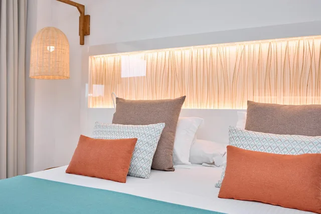 غرفة بسرير مزدوج بإطلالة على المسبح، Ipanema Beach Hotel 7/10