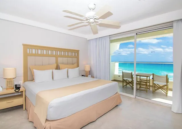 غرفة جونيور، Hotel NYX Cancun 1/5