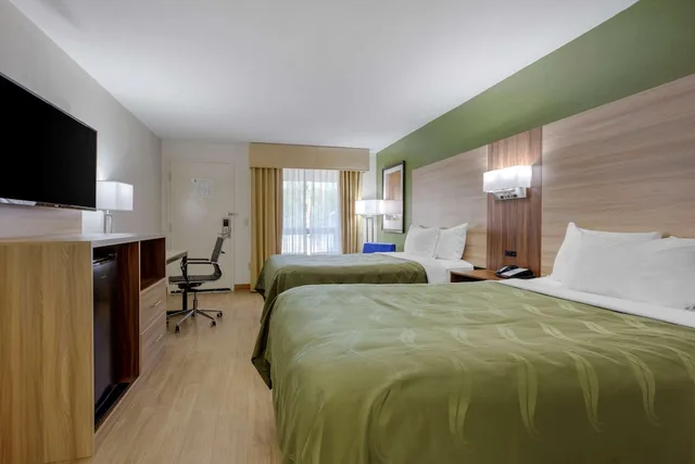 غرفة قياسية بسريرين مزدوجين، Quality Inn Walterboro I-95 1/7