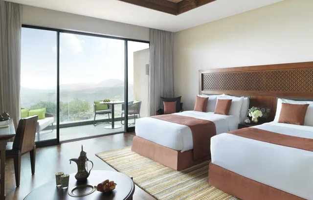 غرفة ديلوكس بسريرين منفصلين بإطلالة على الجبل، Anantara Al Jabal Al Akhdar Resort 10/10