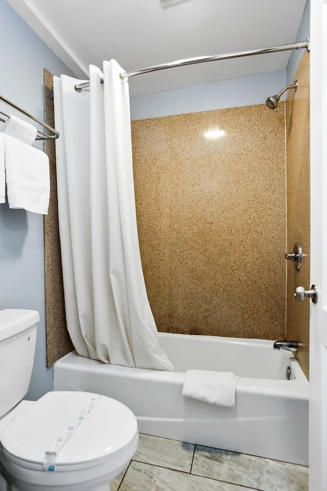 غرفة بسريرين مزدوجين، 3rd Avenue Inn 2/2