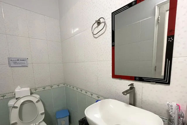 غرفة قياسية بسرير كوين، Hung Anh Hotel 10/10