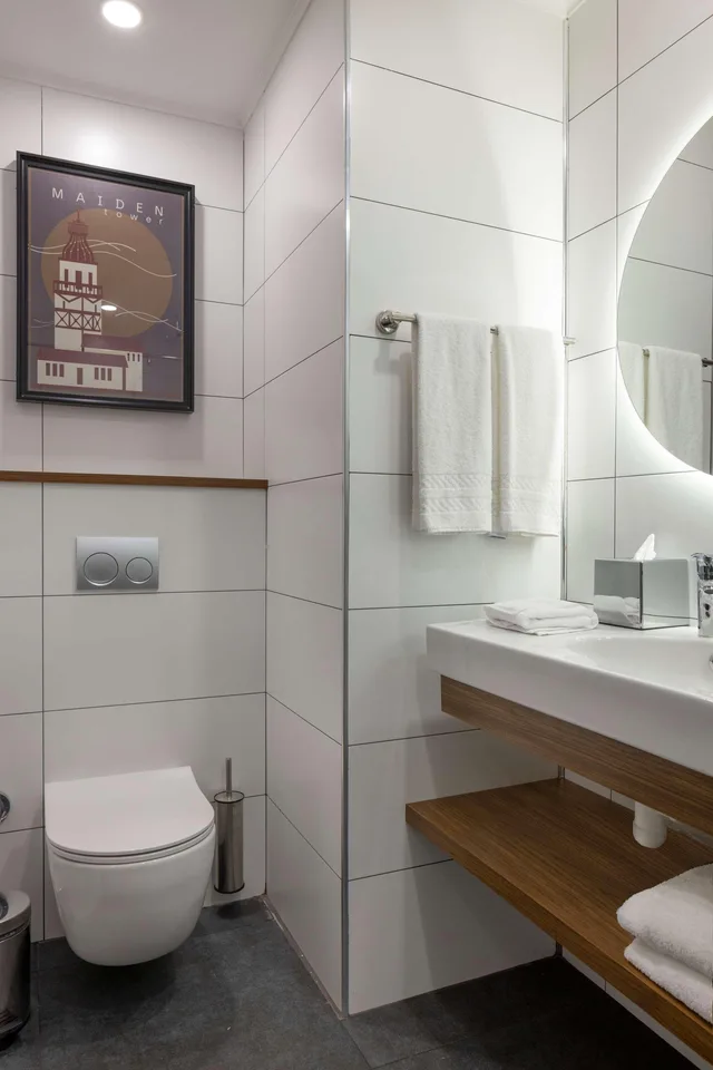 غرفة قياسية بسرير مزدوج، Hampton by Hilton Istanbul Arnavutkoy 6/10
